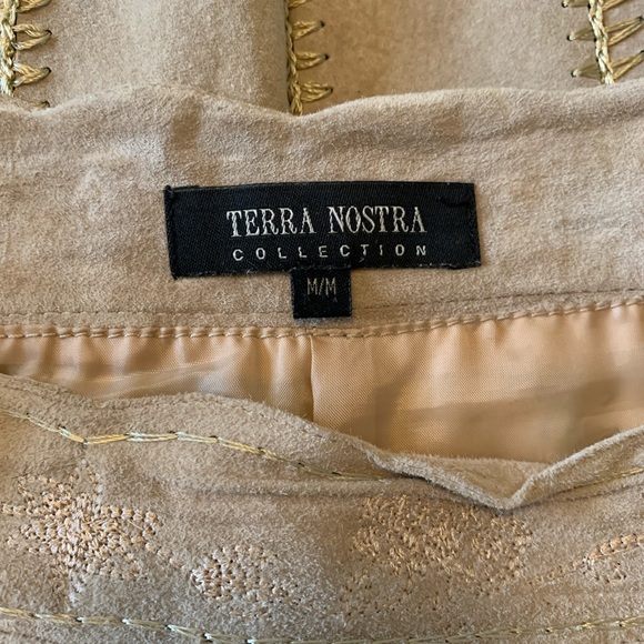 EUC crochet patchwork suede skirt - Picture 5 of 5